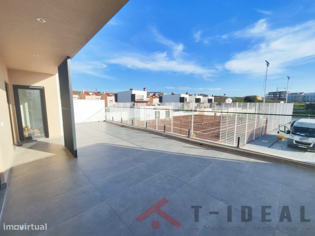 Apartamento T2 novo com Terraço