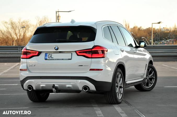 BMW X3 xDrive20d Aut. - 11