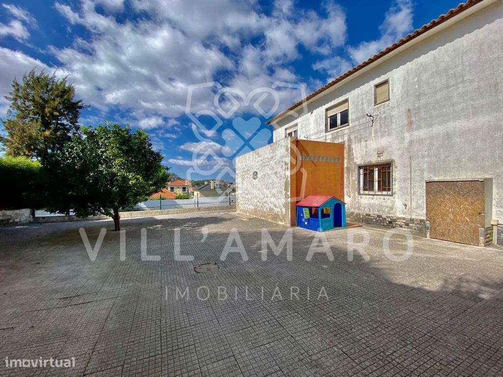 Moradia unifamiliar, centro Venda do Pinheiro, 2 pisos, jardim e lo...-19