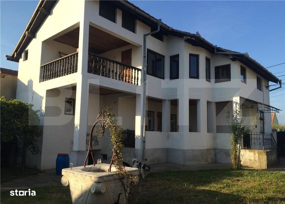 Casa 4 camere 2 bai 190 mp utili plus gradina 3250 mp zona Ciugud