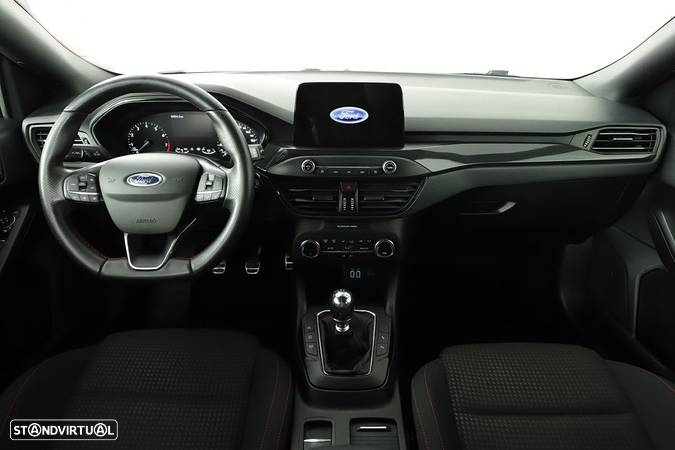 Ford Focus 1.0 EcoBoost MHEV ST-Line - 8