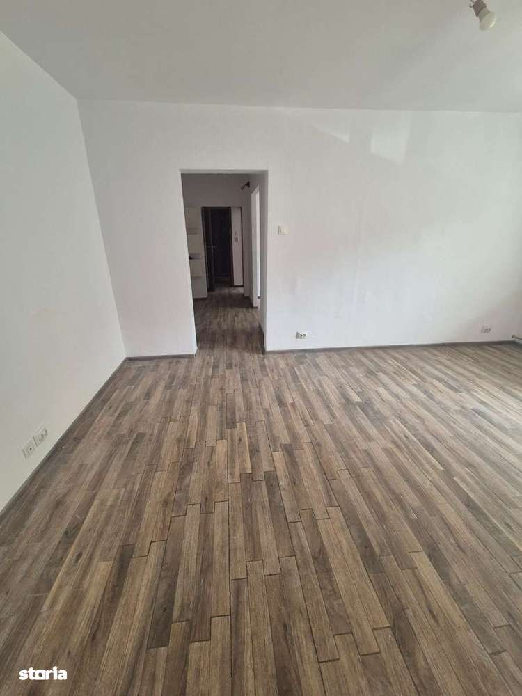 Apartament cu 3 camere de vânzare - Str. Fântânica, București-1