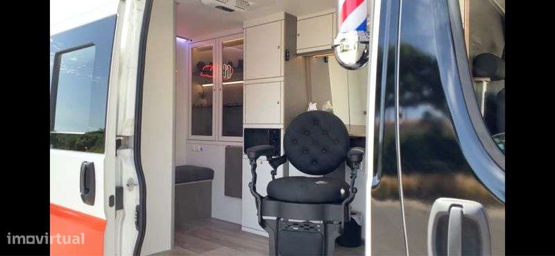 Barbearia Movel negocio pronto a faturar - Grande imagem: 3/8