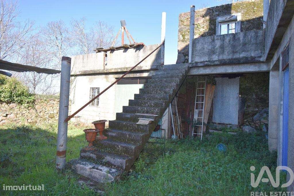 Casa de aldeia em Espinhal de 216,00 m2 - Grande imagem: 4/27