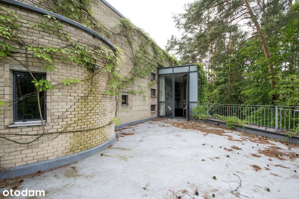 Luksusowa willa z basenem i kortem tenisowym!-15