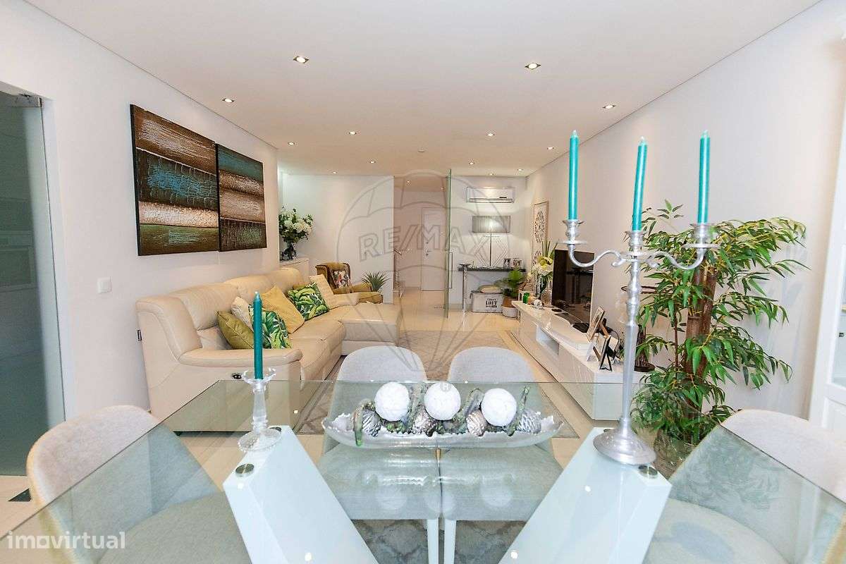 Apartamento T4 para venda - Grande imagem: 4/43