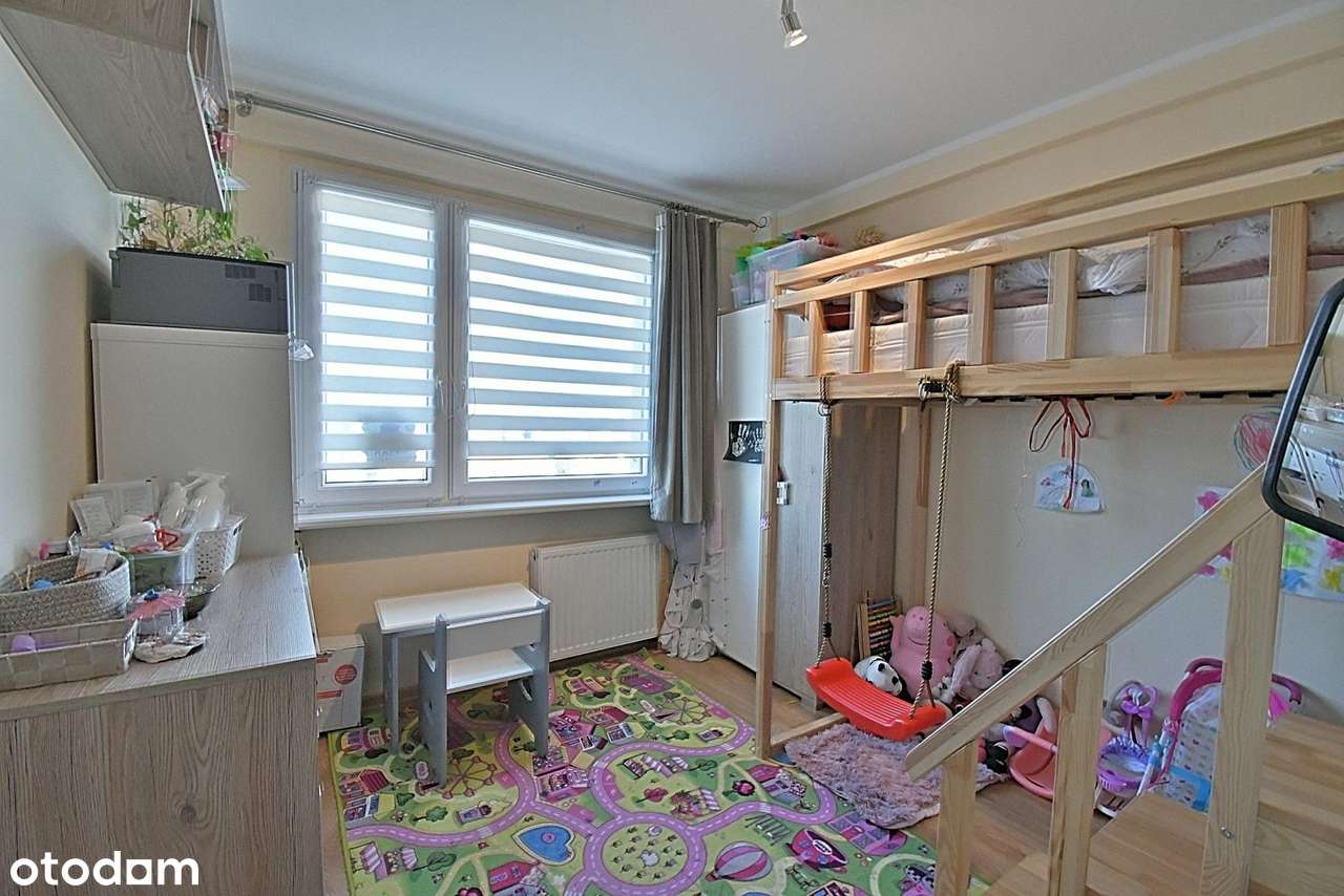 OKAZJA! 3 pokoje z oddzielną kuchnią i balkonem-9