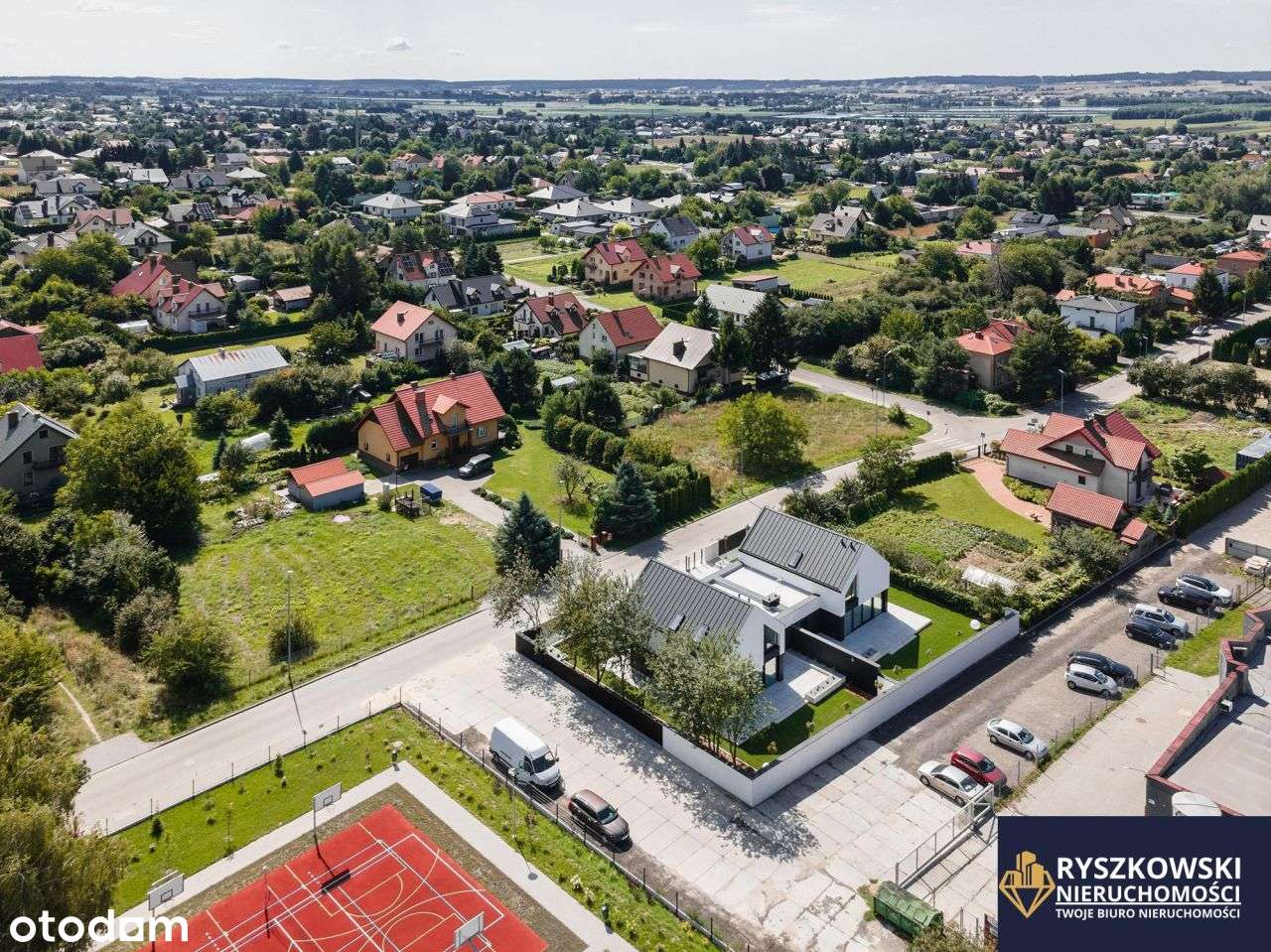 Dom w zabudowie bliźniaczej, gotowy do wykończenia-11