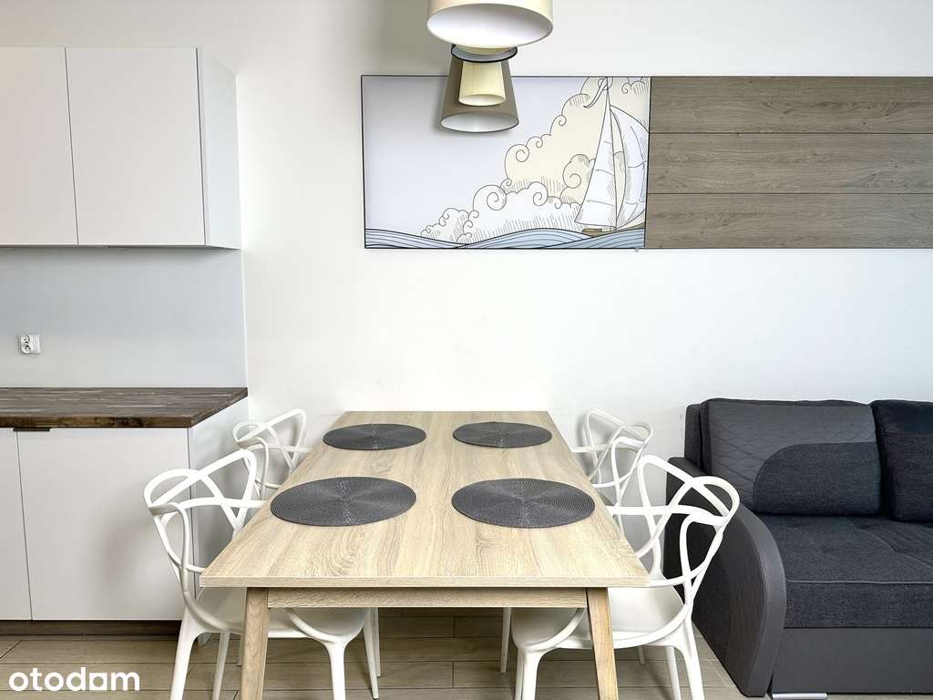 Widok panorama Międzyzdrojów przy plaży - Pełny obrazek: 5/17