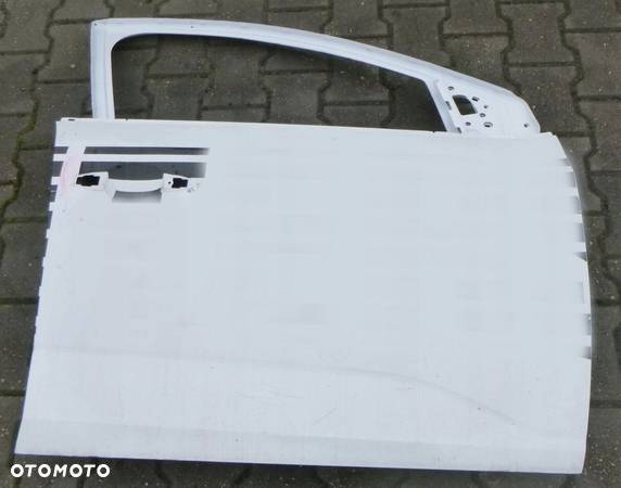 Dacia Sandero Drzwi Przód Lewe 6V6833311 - 1