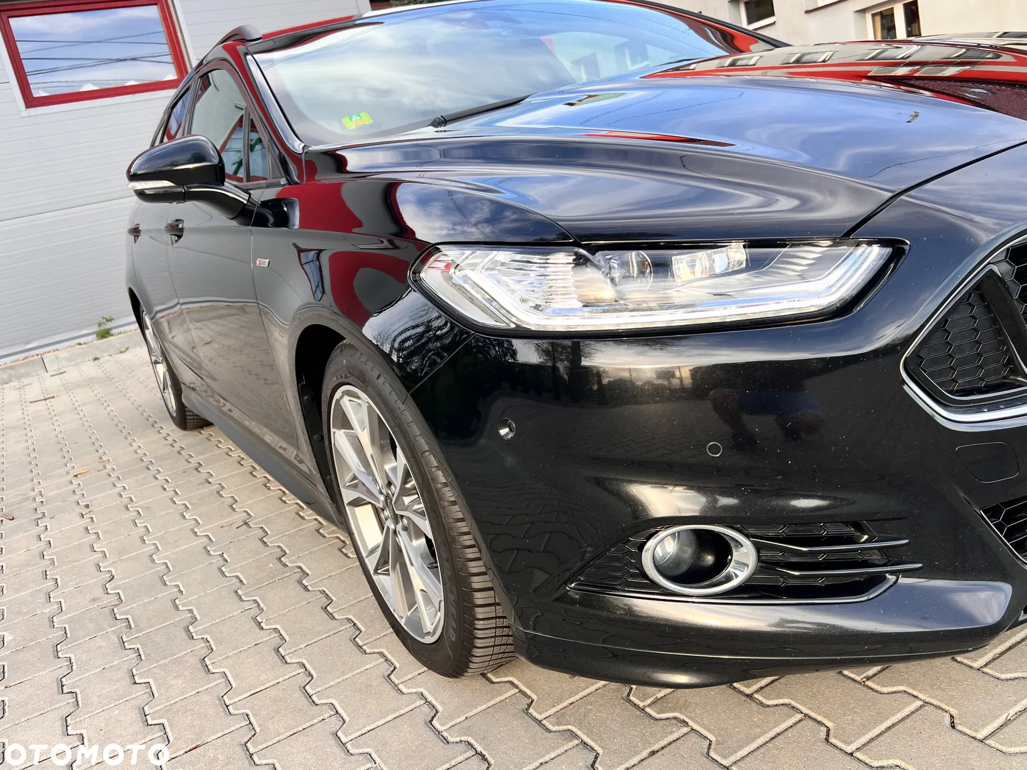 Ford Mondeo 1.5 EcoBoost ST-Line X - 16