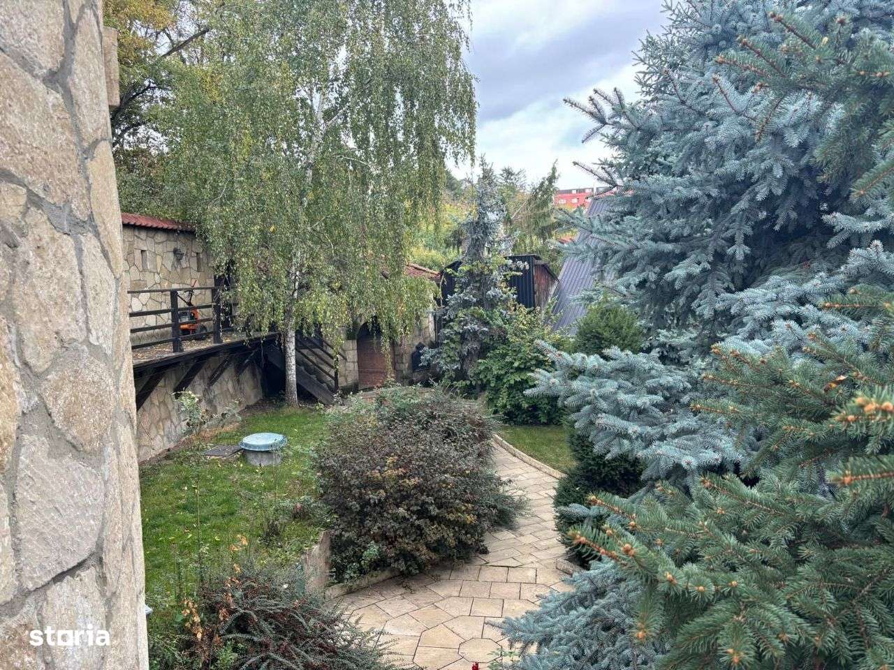 Casa de top, cu etaj si pod locuibil, in zona centrala - Imagine principală: 1/10