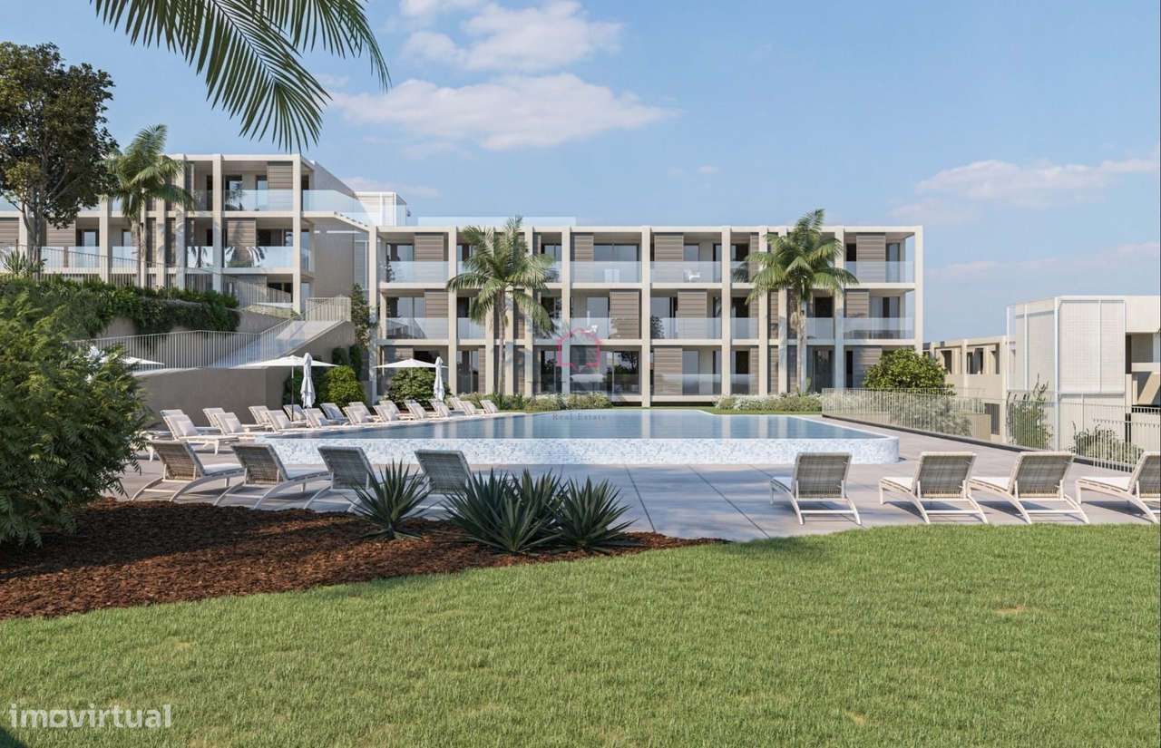 Apartamento de Luxo no The Hills - T1 no Funchal-12