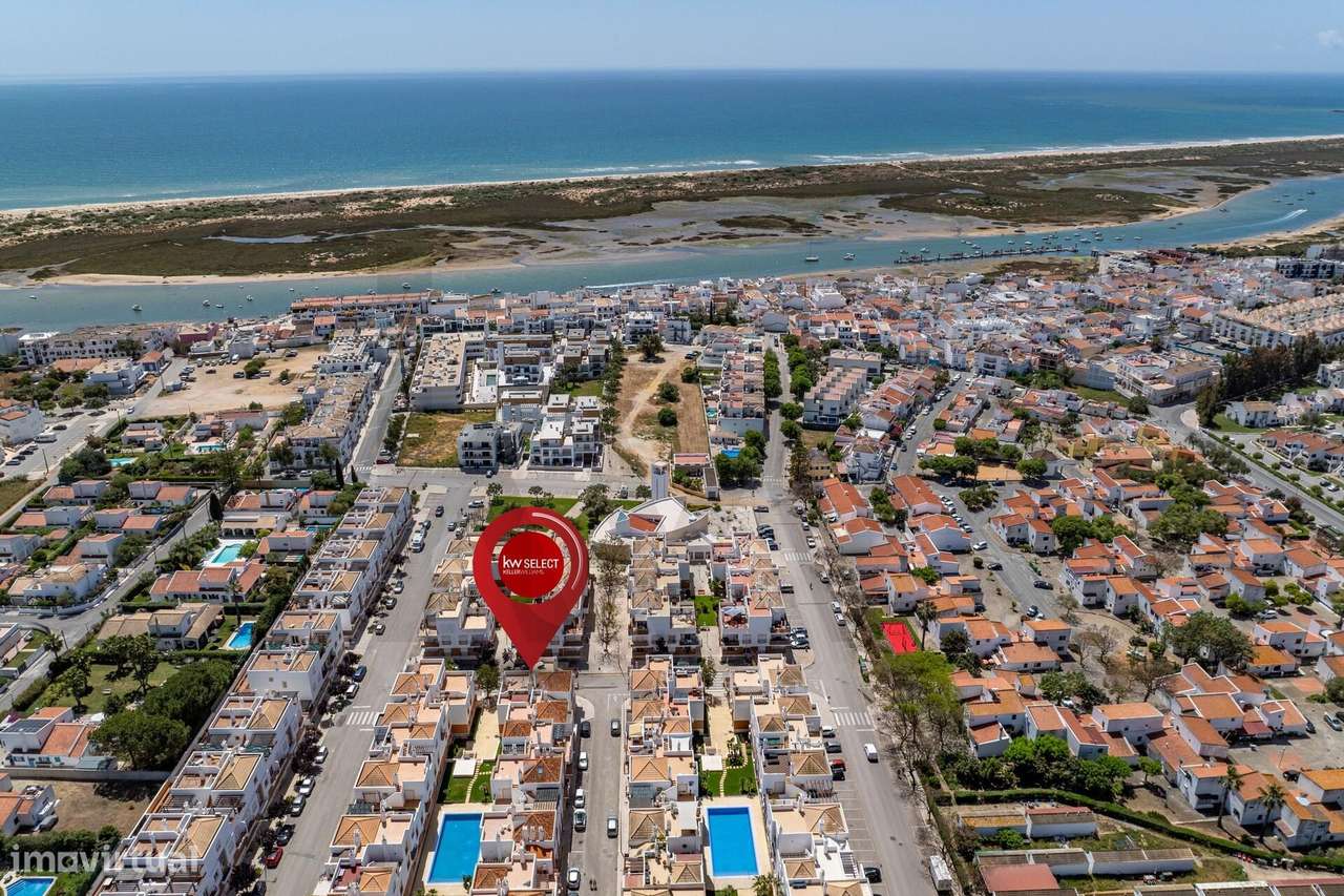 T2 Com 3 Terracos E Piscina No Coracao De Cabanas De Tavira