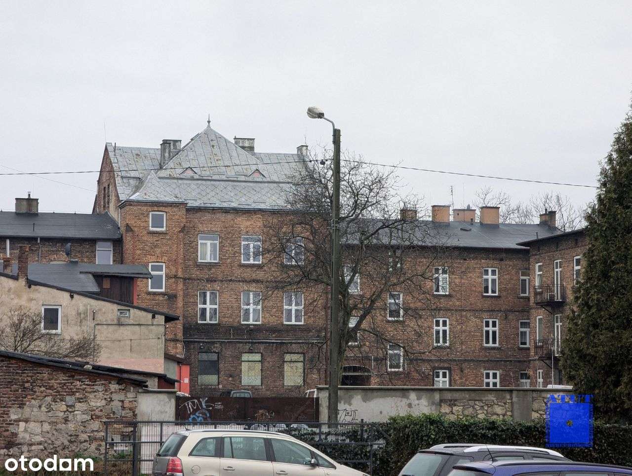 Wyjątkowa nieruchomosć inwestycyjna Dąbrowa G.-10