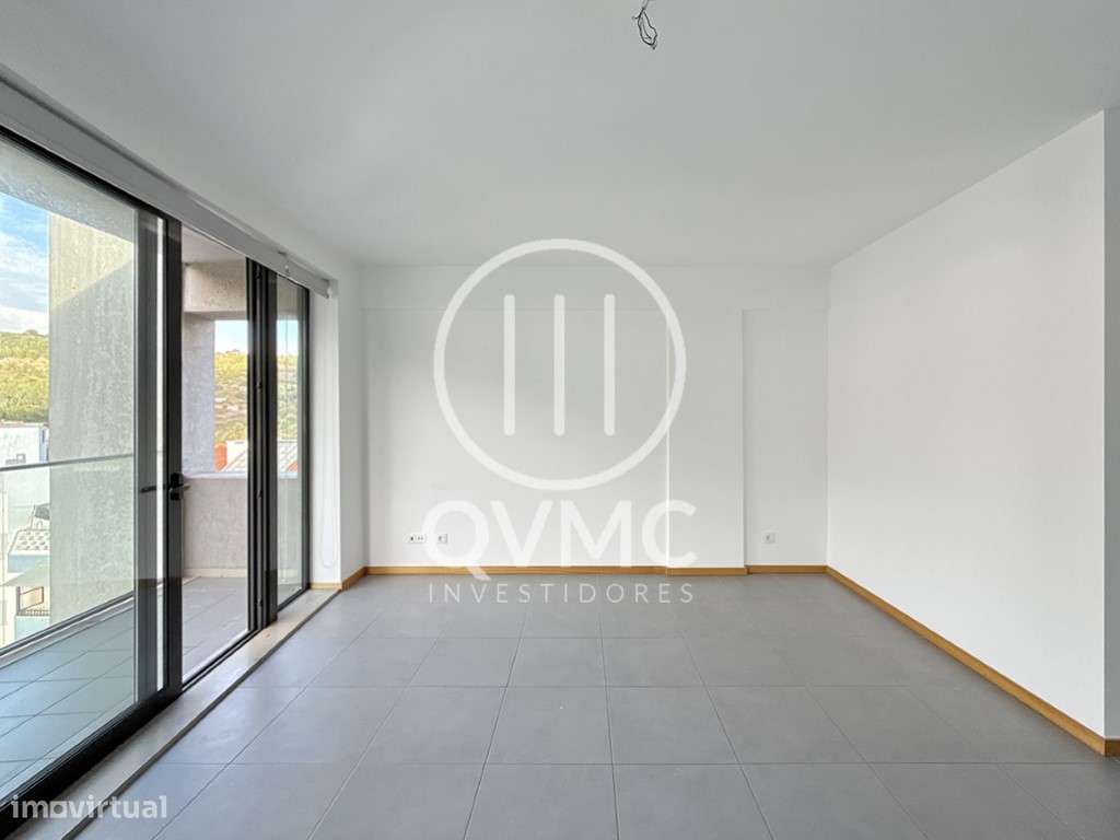 Apartamento T3 em Sesimbra com parqueamento - Vista mar e castelo-3