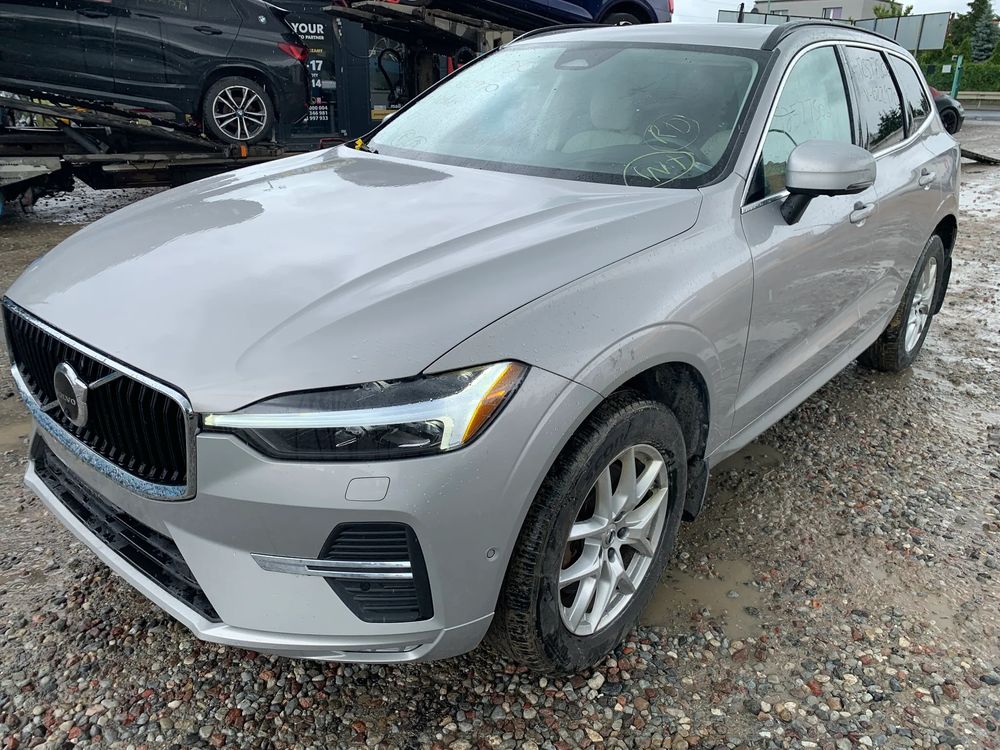 Volvo XC60 II B6 B AWD Momentum 2022