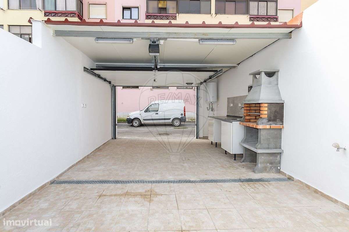 Moradia T2 para venda-8