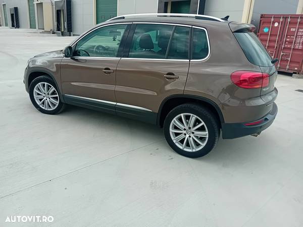 Volkswagen Tiguan 2.0 TDI 4Motion Sport & Style - 5