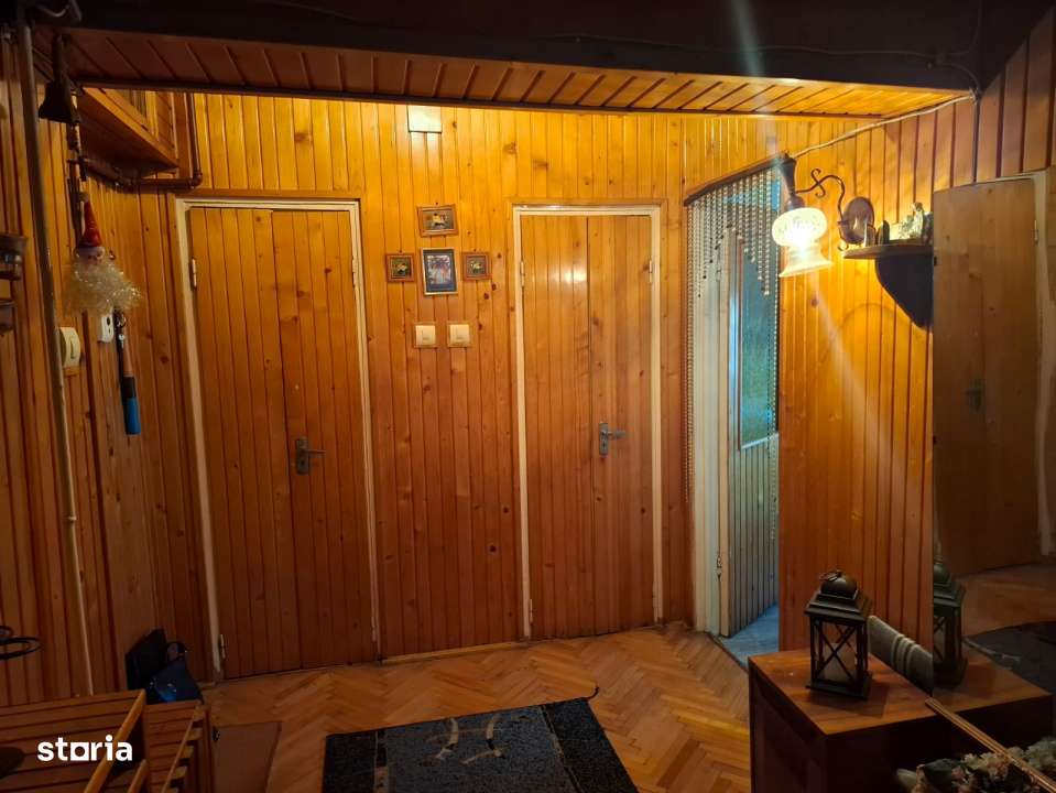 Apartament 3 camere etaj 4 cu garaj in Nadlac-5