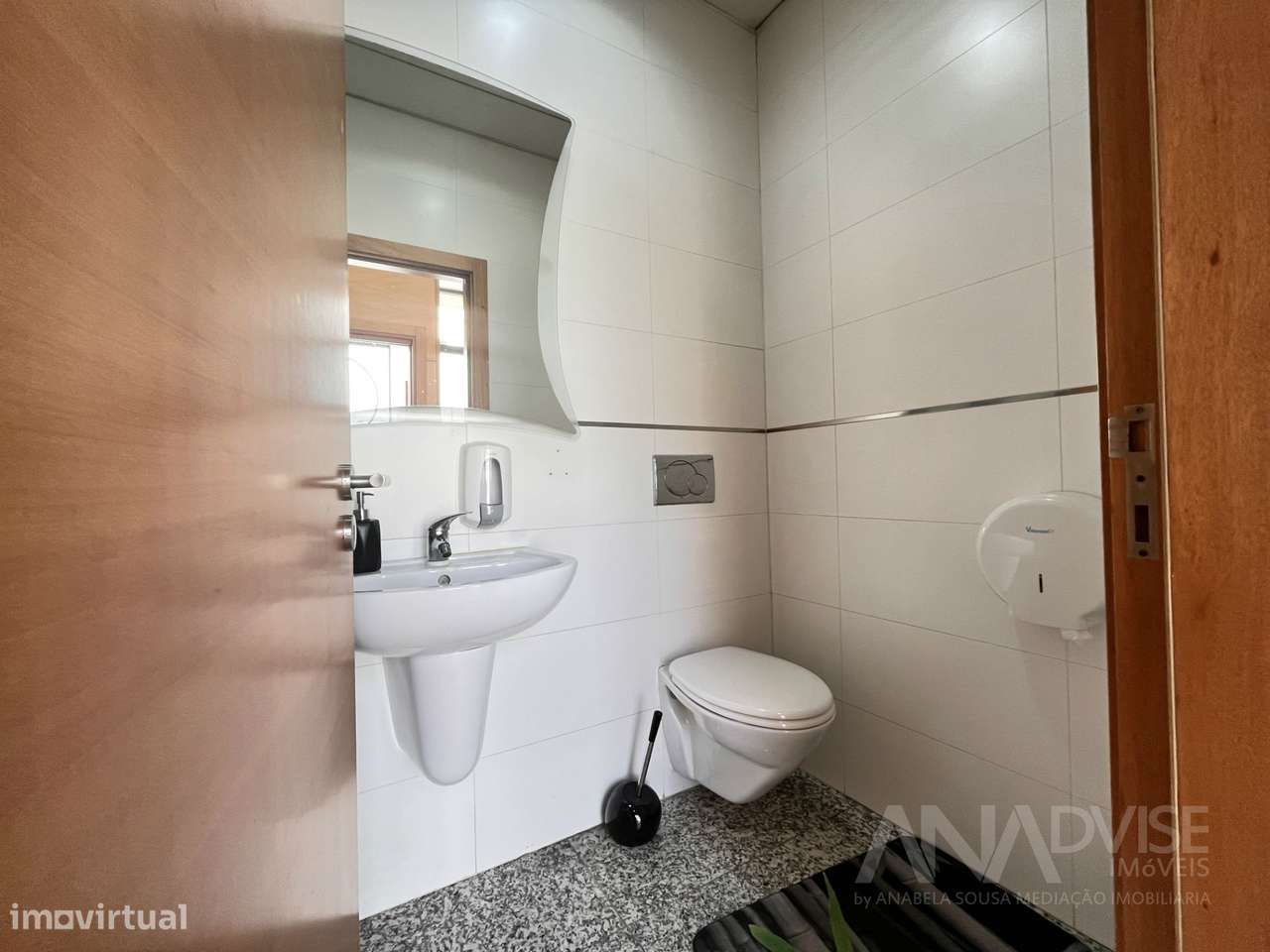 Loja  Arrendamento em Viseu,Viseu - Grande imagem: 5/10