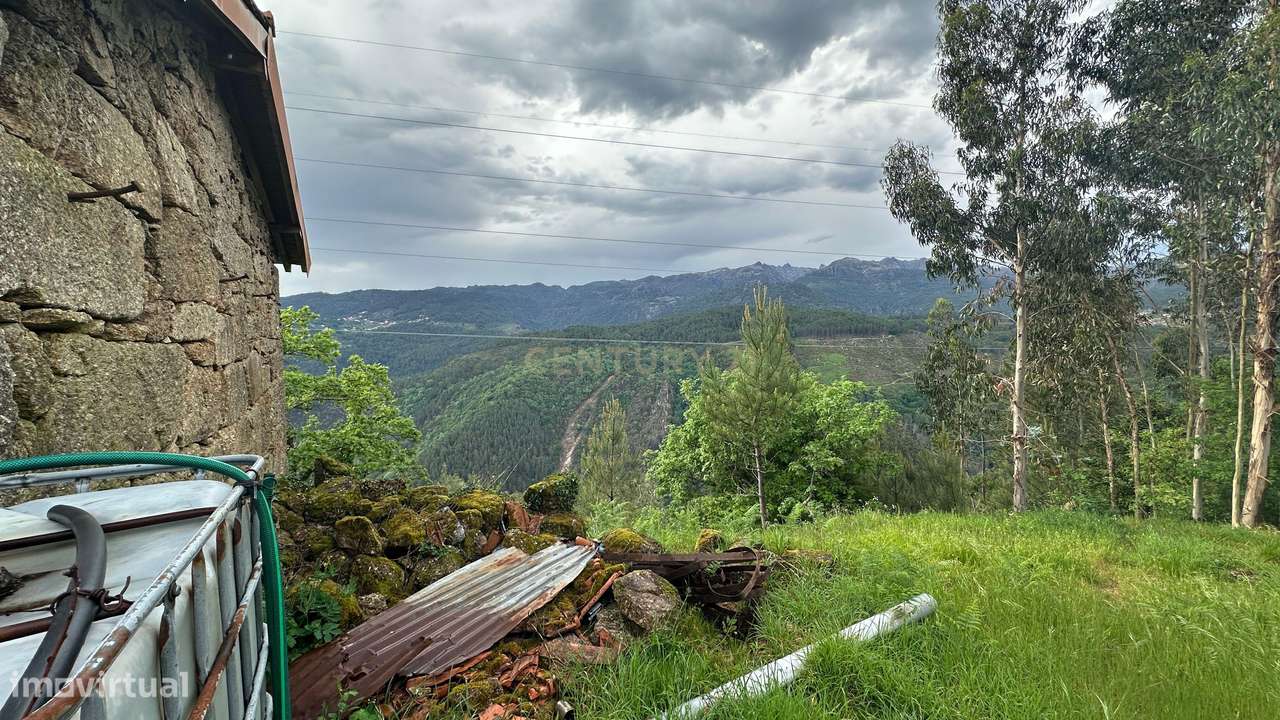 O Refúgio Perfeito no Topo do Gerês: Onde o Silêncio Encontra a Imens-29