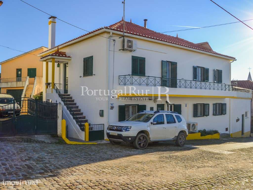 Moradia T5 - Quintal e Alojamento Local - Grande imagem: 3/25