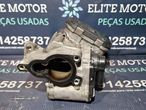 Borboleta de admissão EGR usada RENAULT LAGUNA 2.0 DCI 105CV M9R740 H8200330812 - 8200693739 - 3