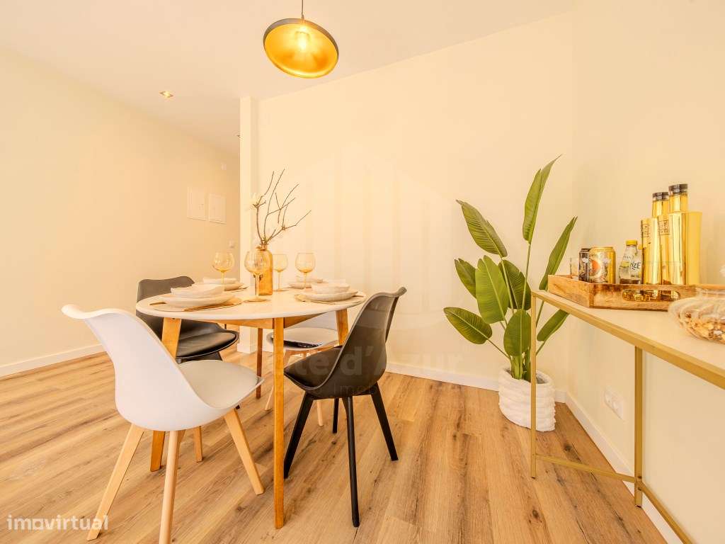 Apartamento T2 à venda no Alto do Seixalinho-11