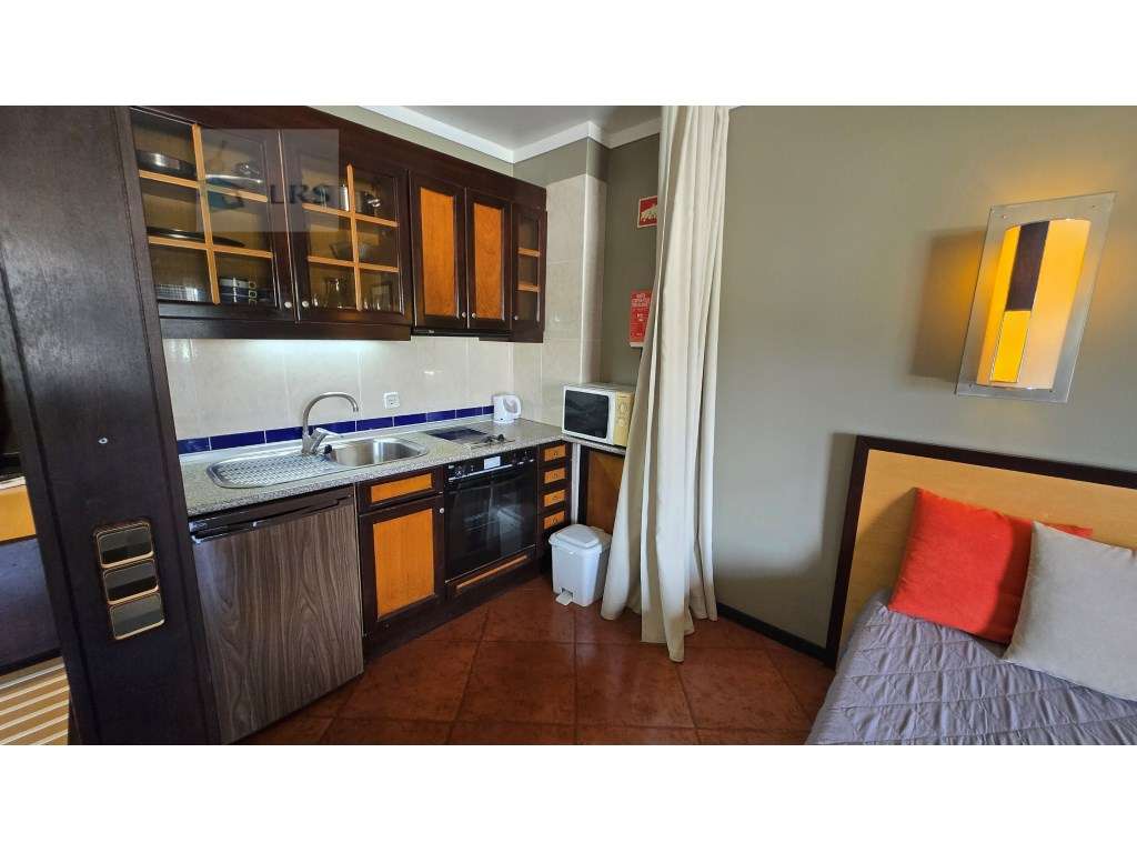 Albufeira central, sinta-se em férias o ano inteiro. Estudio T0, mo...-8