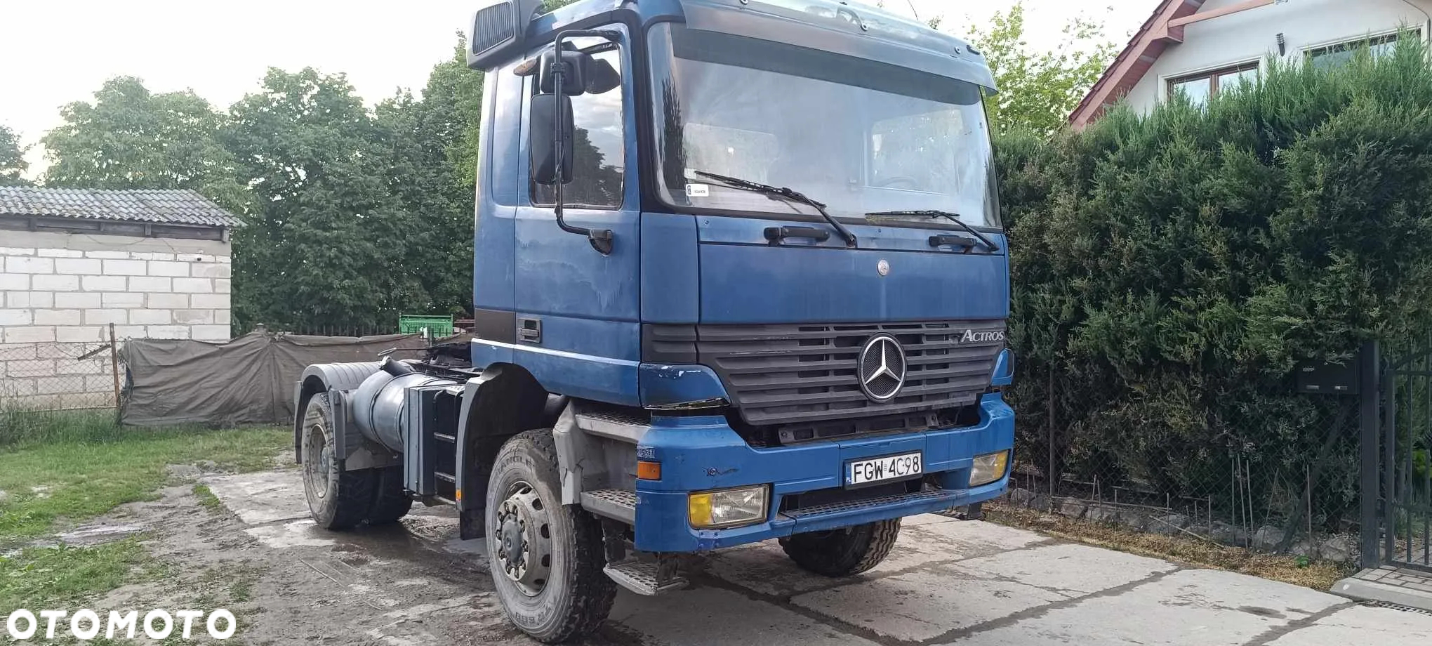 Mercedes-Benz Actros 4x4 - 4