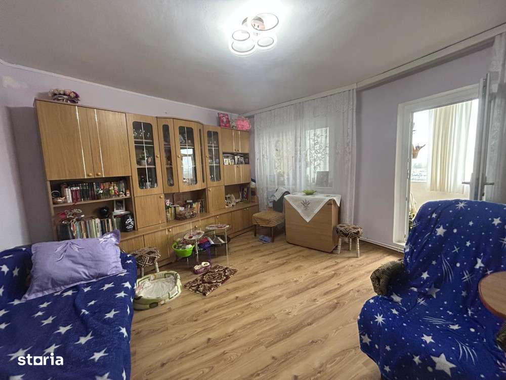 Apartament spatios aproape de Scoala Generala nr 10-2