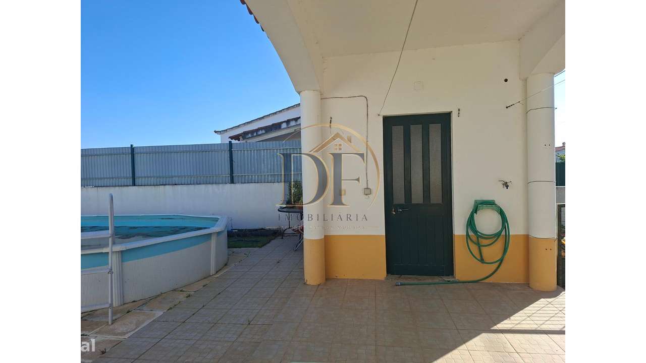 Moradia 4 Assoalhadas-18