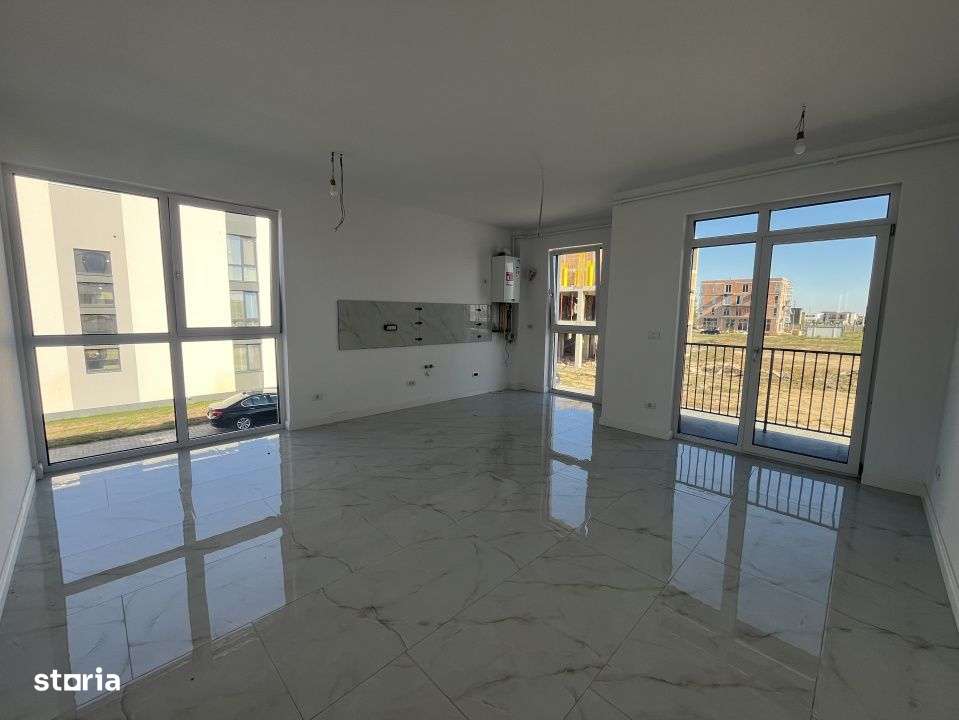 PROPRIETAR, DECOMANDAT, 2 BALCOANE-4