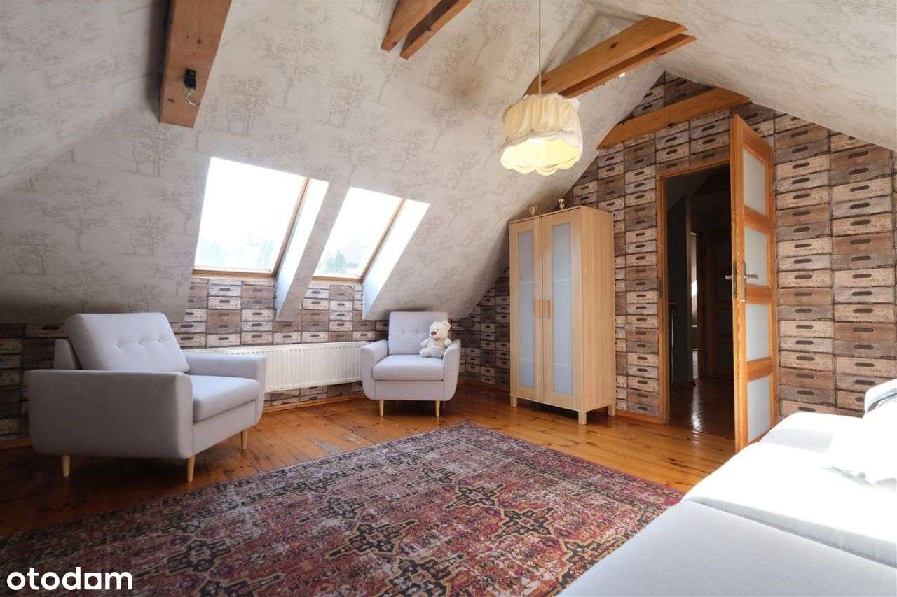 Komfortowy dom jednorodzinny-duża prywatna działka-11