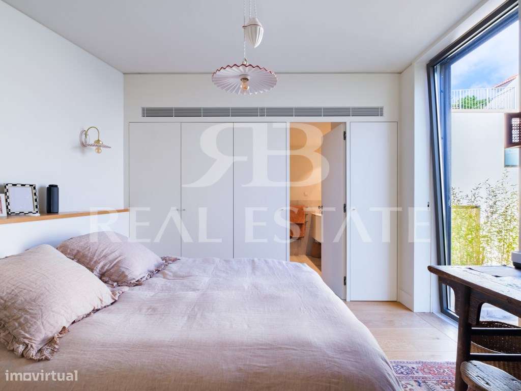 T3 duplex com VISTA + TERRAÇOS + PISCINA + GARAGEM em São Vicente -...-8