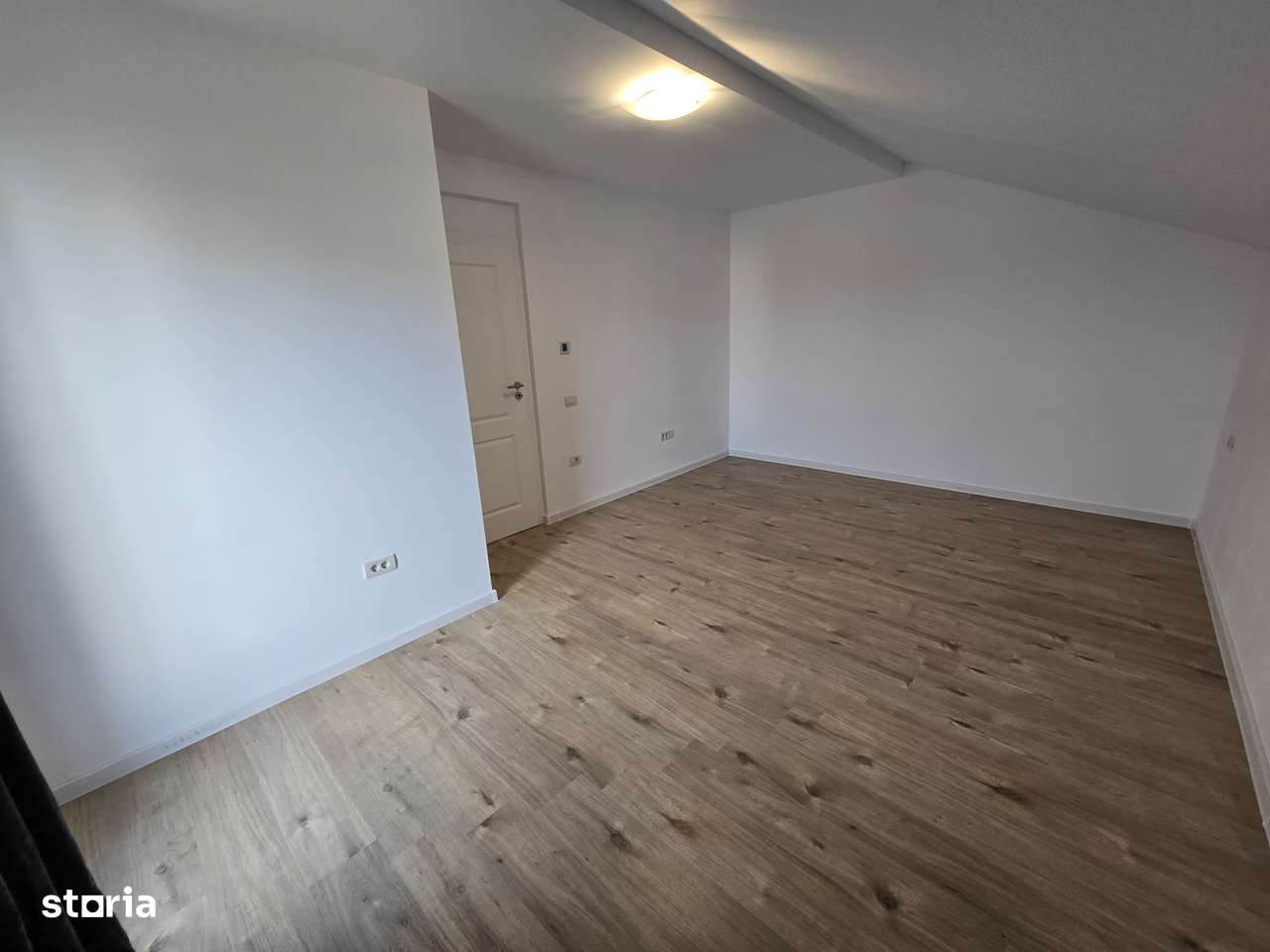 Duplex de Vânzare M. Veche  Pădurea Bistra 10.5000 Euro comision 0!-8