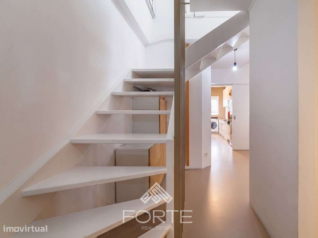 Apartamento T3 Duplex no centro de Espinho-22