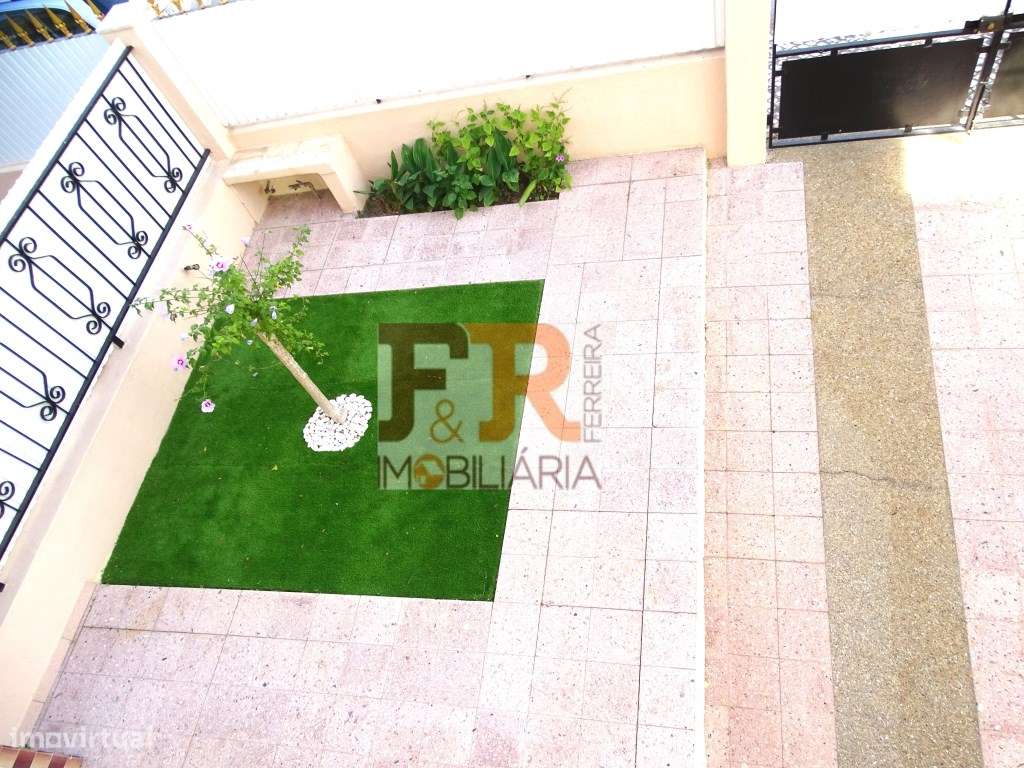 Moradia Duplex T2+1 com sótão aproveitável e Garagem Quinta do Cond...-22