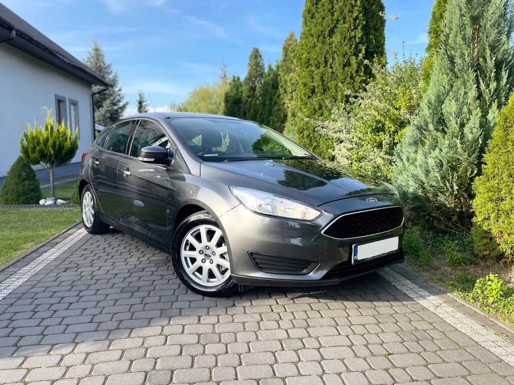 Ford Focus Mk3 (2010-2018) 1.6 Trend 2015