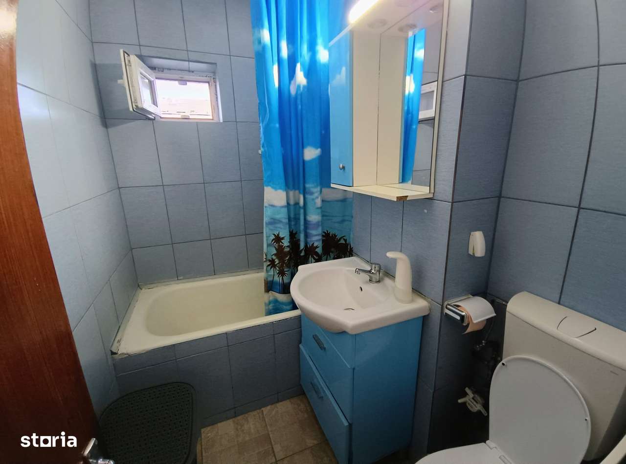 Garsoniera decomandata Calea Rahovei Bârcă - Imagine principală: 5/7