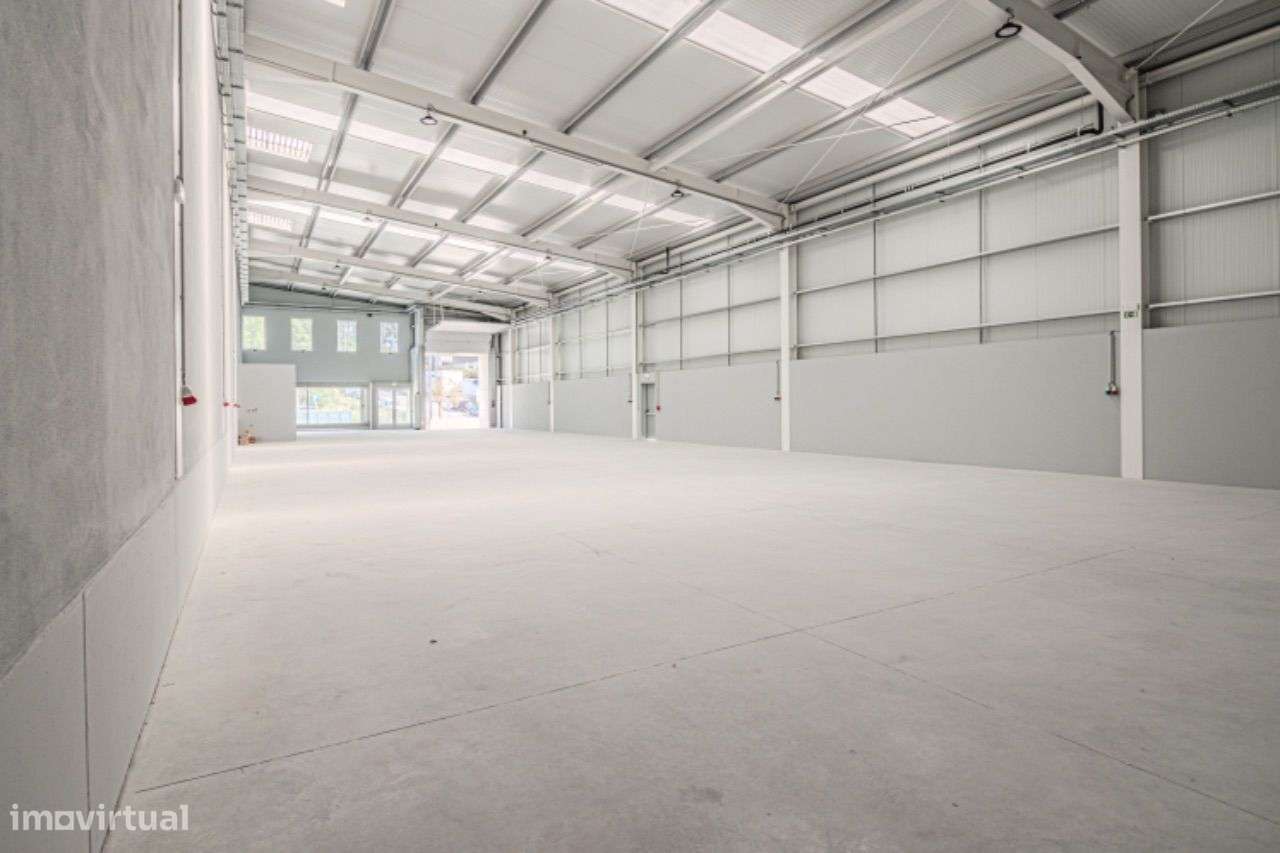 Armazém Novo em São João da Madeira-5