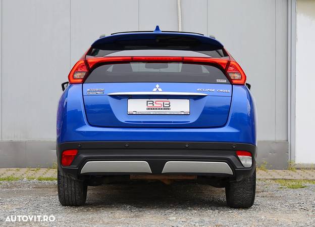 Mitsubishi Eclipse-Cross 1.5-litre 16-valve DOHC MIVEC 4X4 Intense+ Aut. - 6