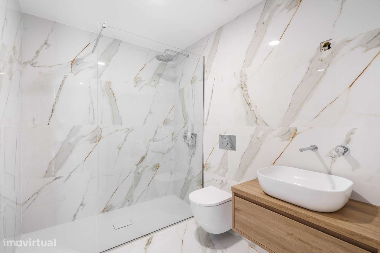 Exclusivo T3 Novo no Último Piso | 196 m² | Duas Frentes-30