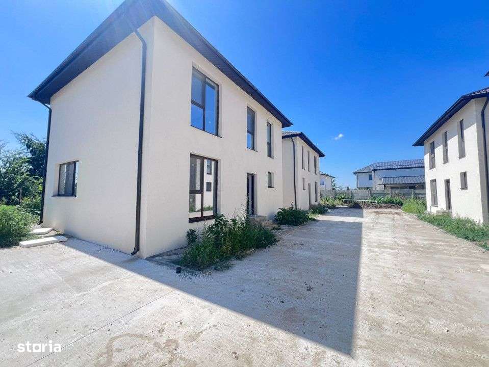 Vanzare Vila Individuala/Cristalului/5 camere id nr 54 - Imagine principală: 4/18