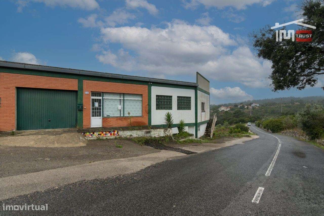 EXCELENTE ARMAZÉM PARA ATIVIDADE INDUSTRIAL EM MIRA DE AIRE - Grande imagem: 2/20