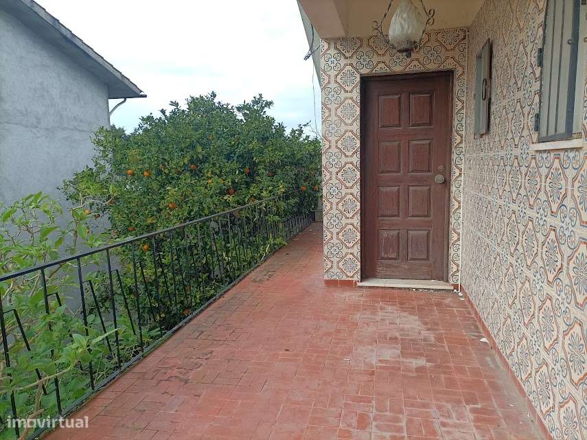 Moradia M3 com 872 m2 de terreno, Orelhudo, Cernache, Coimbra-17