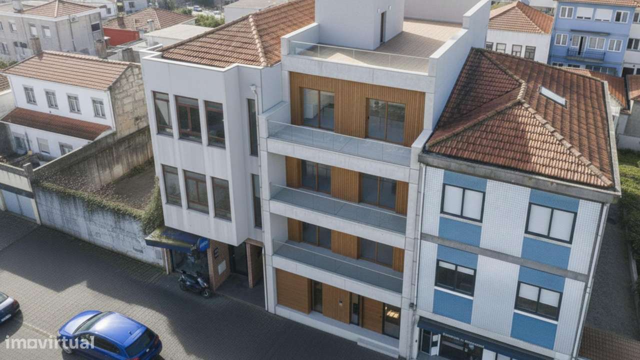 Moradia com Terreno para Construção em Ramalde ,Porto - Grande imagem: 4/14