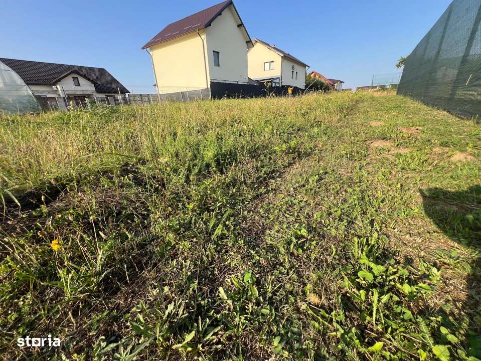 Teren intravilan 1778 mp Pitesti-Strada Pinilor, zona exclusivista - Imagine principală: 3/4