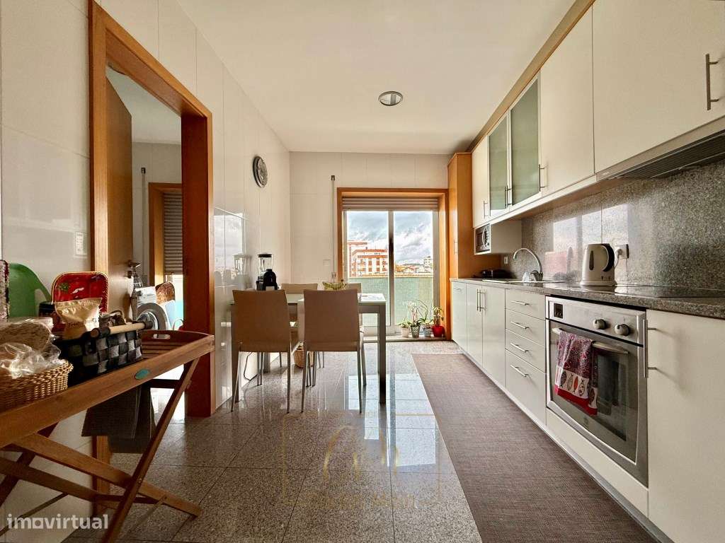 T4 no último piso em Montgeron - Póvoa de Varzim (2 apartamentos un...-9